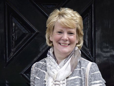 De Dagsluiter - Uitvaartonderneemster Paulien Graves