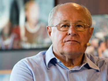 Rinus Israel 75 jaar: Liefde voor het voetbal is het belangrijkste