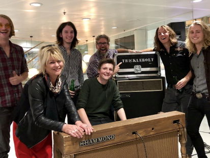 Het Sallandse rockbandje Tricklebolt staat live in Club de MAX!