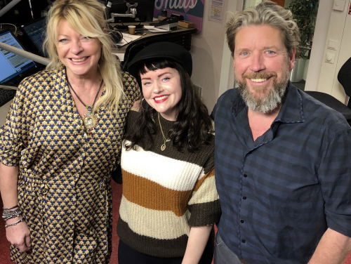 Jennie Lena staat in Club de MAX!