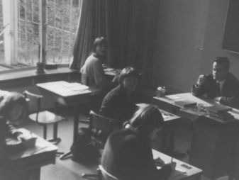 Dinny Rientjes zoekt internaatvriendin Carla