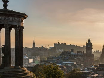Bert op reis: Streets of Edinburgh