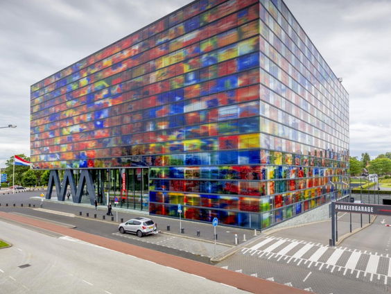 Nederlands instituut voor Beeld en geluid gaat voor twee maanden open, heeft dat zin?