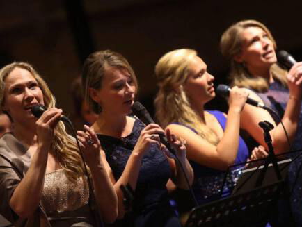 Kleedkamerartiestes Filiae over Hart, Ziel en Chocola