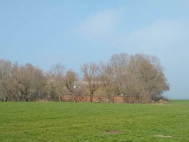 Boerderij in vlammen op goede vrijdag