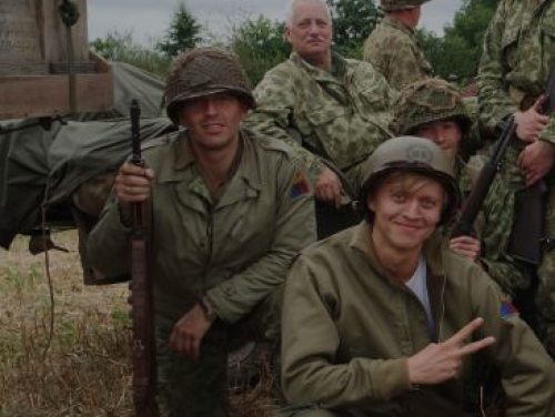 Nicolaas Veul gaat op zoek naar de oorlog