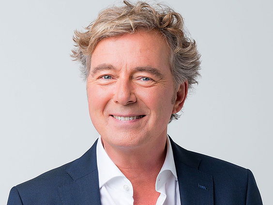 Waarom al die mensen hun vuile was buiten hangen? Vraag het Bert van Leeuwen!