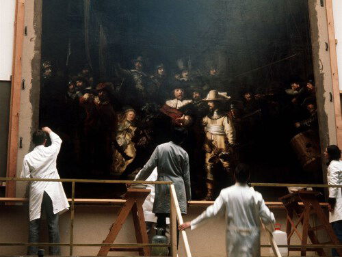 Nachtwacht zwaar beschadigd in 1975