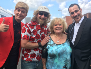 Live vanuit Museum RockArt de Wannebiezz: Vandaag mag nooit meer overgaan