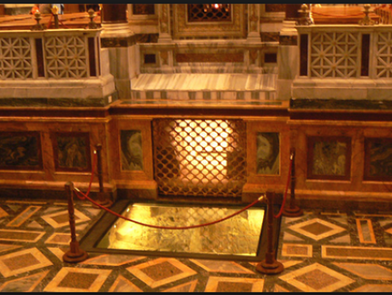 Graf van apostel Paulus in Rome opengesteld