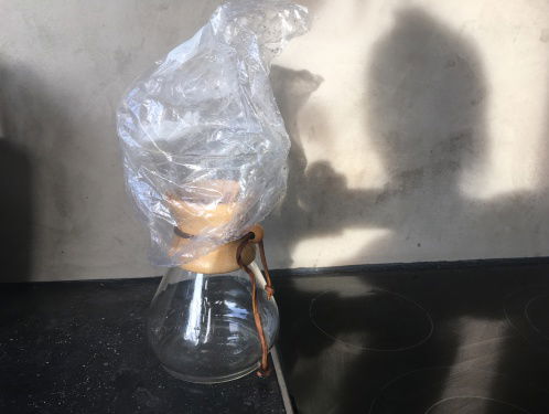 Doe duurzaam: Hella wast haar plastic zakjes uit