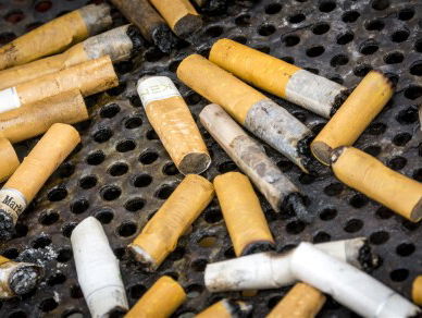 Rokers die willen stoppen moeten vergoeding krijgen