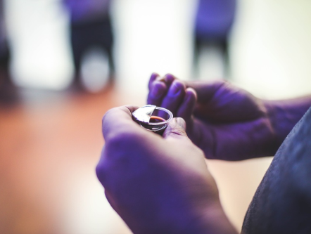 Kerk kan niet om coronavirus heen