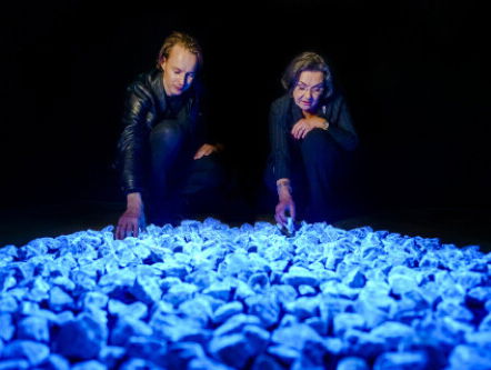 Daan Roosegaarde maakt bijzonder lichtmonument voor Holocaust-slachtoffers