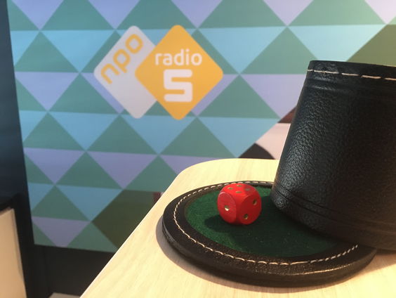 VIER: Abba - Slipping through my fingers