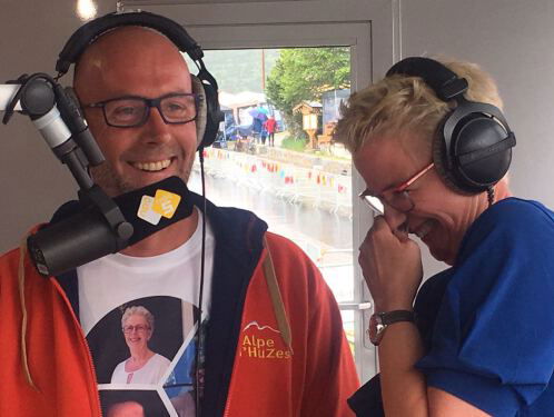 Een huwelijksaanzoek tijdens Alpe d'Huzes!