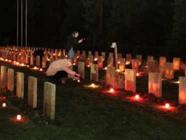 1300 kaarsjes Russisch Ereveld