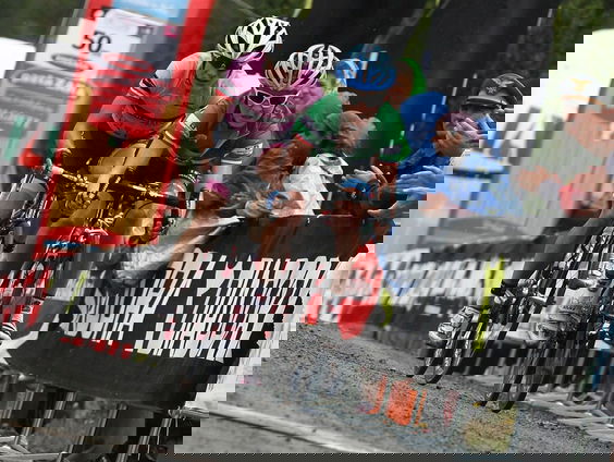 Waarom kijkt er niemand naar de Giro voor vrouwen?