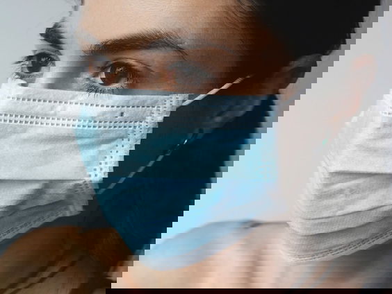 Dit mondkapje kost wat, maar dan heb je ook wat