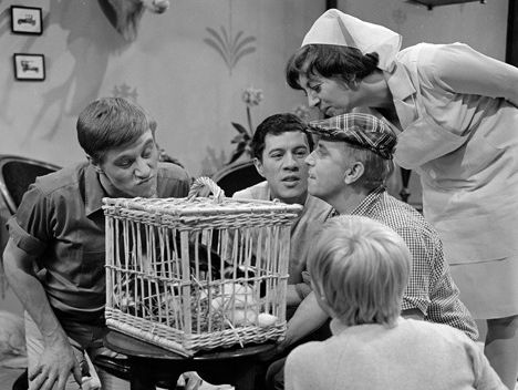 Ja Zuster nee Zuster tune tv serie