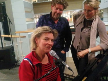 Mylou Frencken te gast