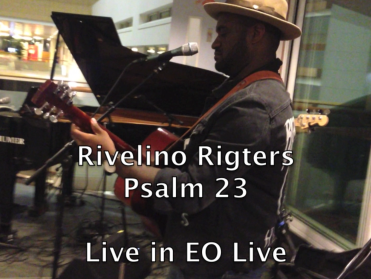 Rivelino Rigters met zijn cover van Psalm 23