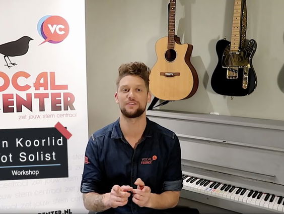 Zangcoach Marcel Swerissen helpt mensen die last hebben van blijvende coronaklachten