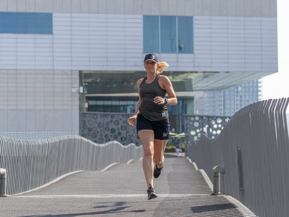 Shiva uit Hilversum wil door alle 355 gemeenten in Nederland hardlopen!
