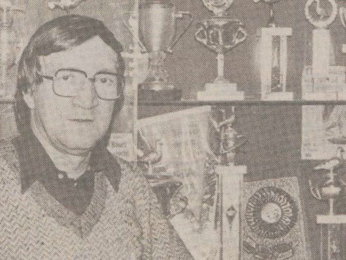 Duivenmelker Thei Bours wint auto in wedstrijd!