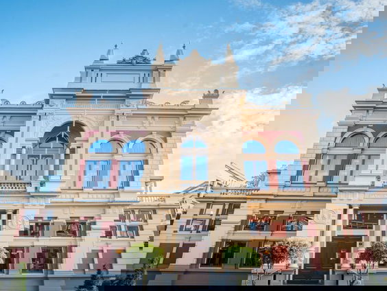 'Van Bach tot Bowie': in Groningen kun je een gratis muzikale stadswandeling maken