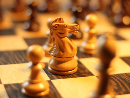 Amateurschaker Alex Albrecht mocht een partij spelen tegen topschaker Anish Giri