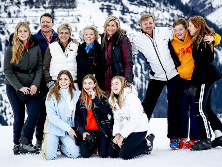 Ontspannen fotosessie koninklijke familie in Lech
