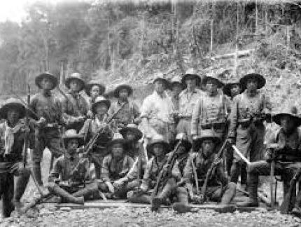 Officiële ontvangst Ambonese KNIL-militairen door Defensie