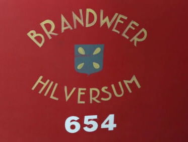 Oude brandweerwagen moet weer glimmen als nieuw