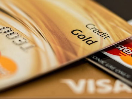 Nieuwe betaalmiddelen gaan geld kosten