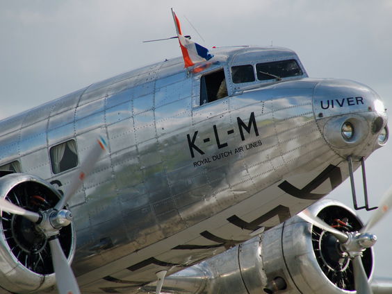 Wereld van toen: opening hoofdkantoor KLM 1971