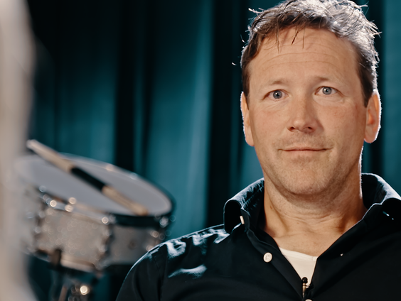 Drummer Jeroen Vrolijk ging van coke naar Christus