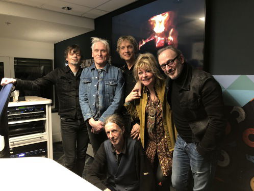 De MAX! Kantoorsessies met Micah & Julia !