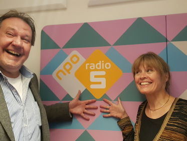 Fay Lovsky over Drs. P.