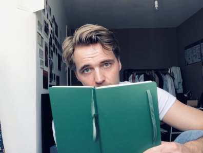 Twee sonnetten door Bart van den Donker