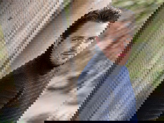 Job Bovelander gaat Robert Long zingen