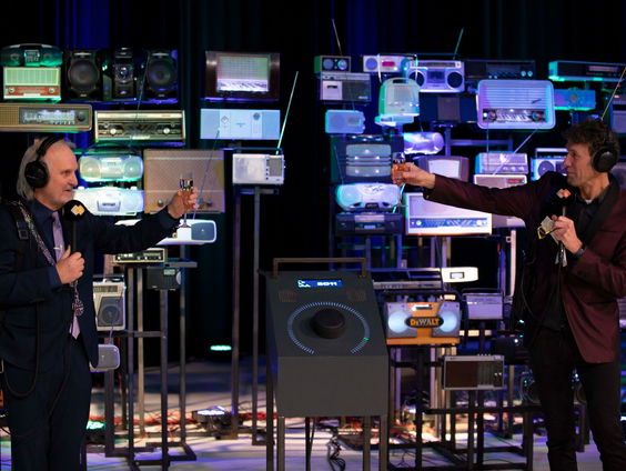 Arbeidsvitaminen geëerd met uniek interactief radio-kunstwerk