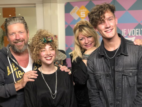 Micah & Julia zijn te gast in De MAX!