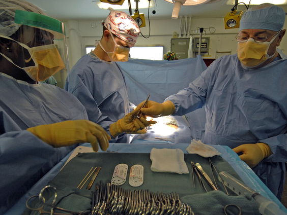 Plastische chirurgie is meer dan botox en faceliften