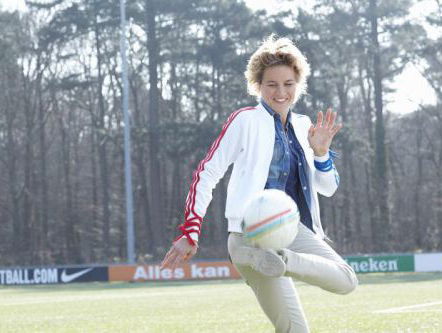 Meer vrouwelijke voetbalanalytici op tv