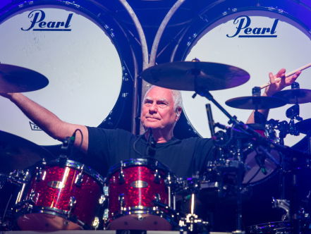 Cesar Zuiderwijk over opening zandkunstwerk Ringen aan Zee