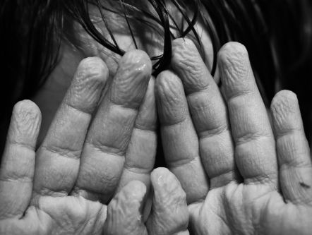 nieuwe campagne tegen ouderenmishandeling