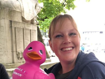 Svenja Tillemans van het Pink Army op Spa Francorchamps