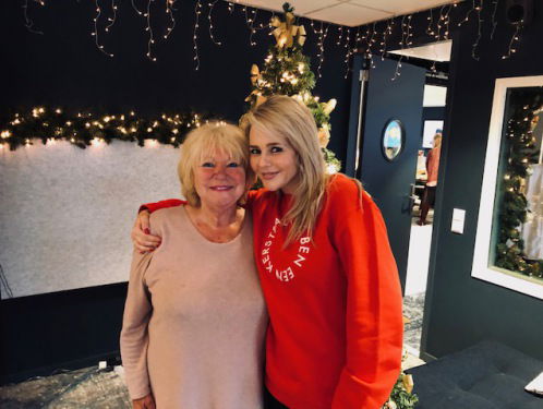 Gast: Chantal Janzen en haar nieuwe Kerstsingle voor het goede doel