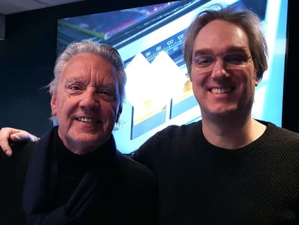 Gast: in de studio Just, een Nederlandse singer-songwriter met een bijzonder verhaal